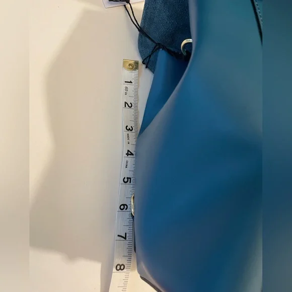 Viola Castellani New Leather Crossbody Satchel convertible Bag backpack - Picture 9 of 9